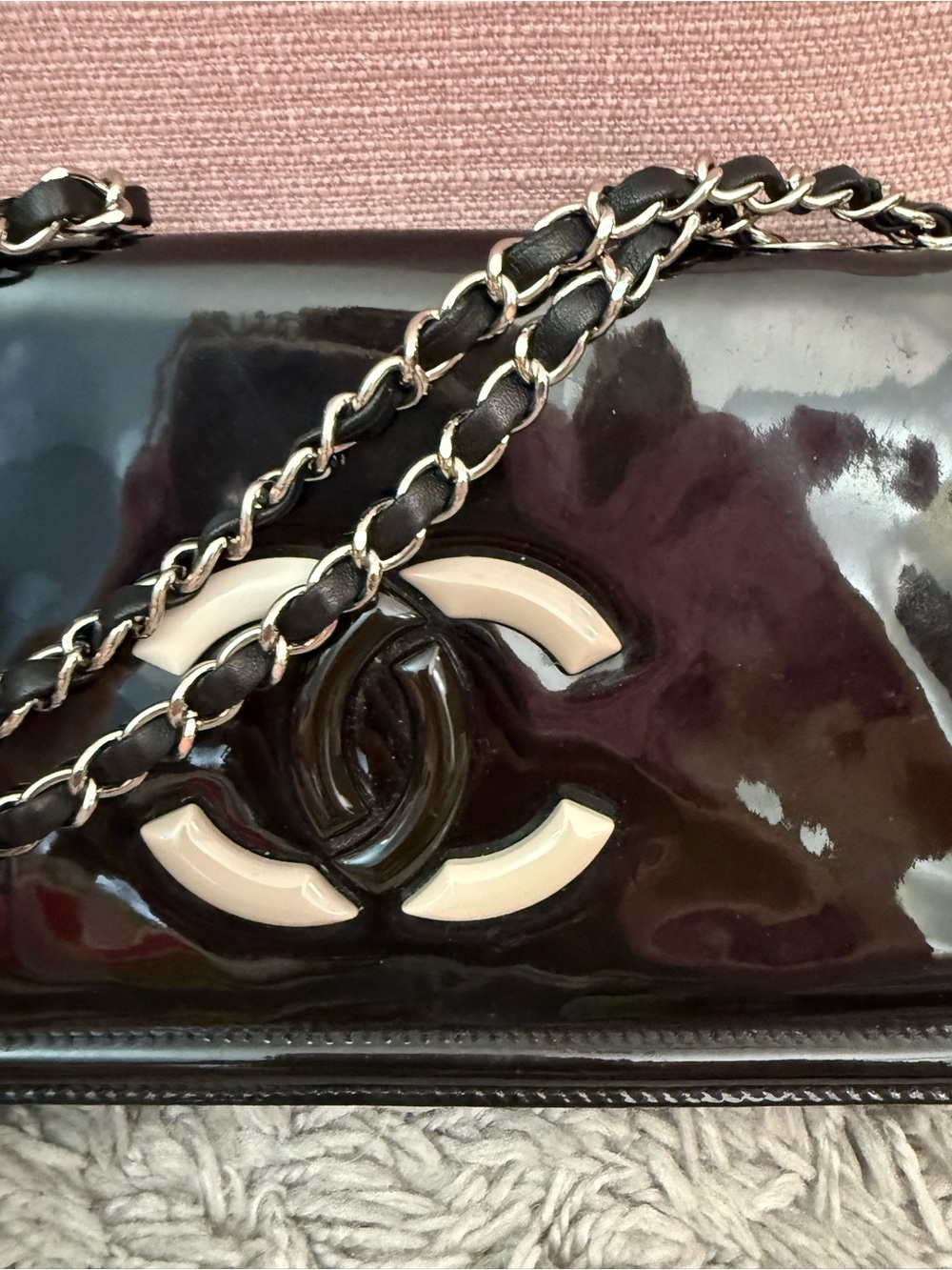 CHANEL Lipstick Black Patent Leather Chain Shoulder Bag with tri-color CC - Picture 3 of 10